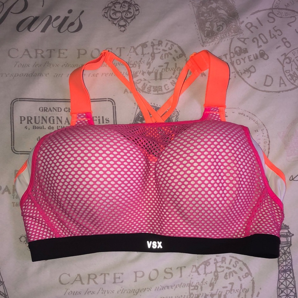 Victoria Secret Sports Bra